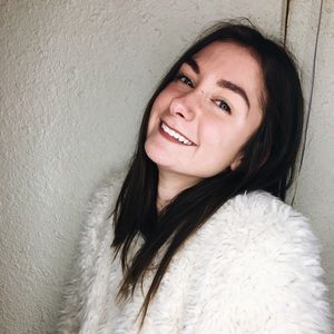 Meet your Posher, Tori